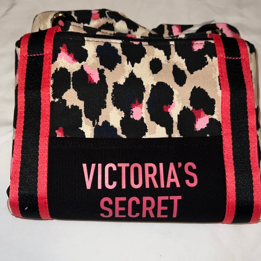 Brand new Victoria’s Secret Tote bag